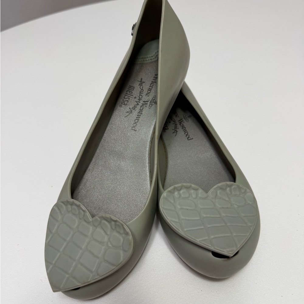 MELISSA - Vivienne Westwood Green Heart Embellished Flats